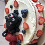 strawberry-cat-cake